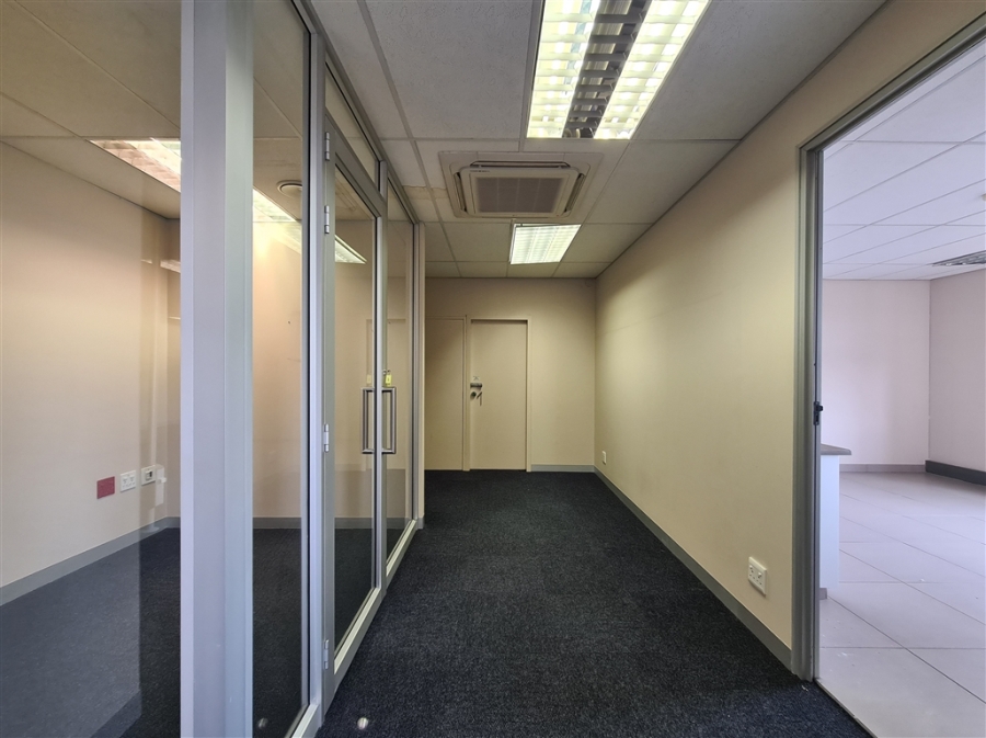 To Let Commercial Property for Rent in Magaliessig Gauteng