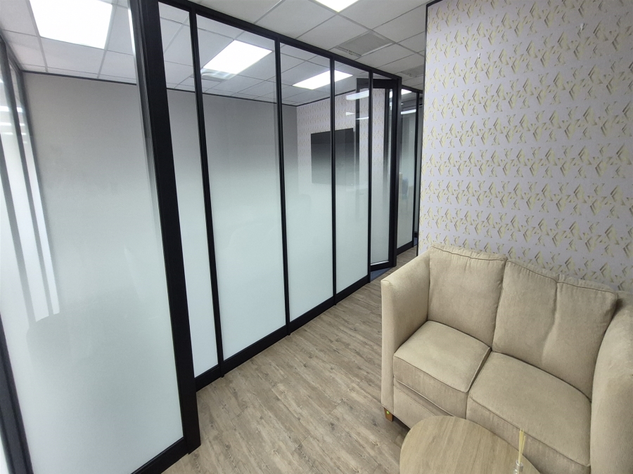 To Let Commercial Property for Rent in Dunkeld Gauteng