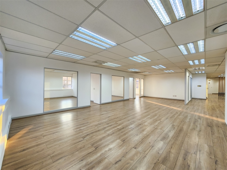 To Let Commercial Property for Rent in Fourways Gauteng