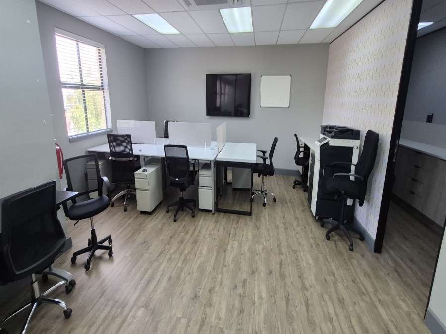 To Let Commercial Property for Rent in Dunkeld Gauteng