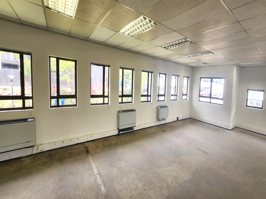 To Let Commercial Property for Rent in Hyde Park Gauteng