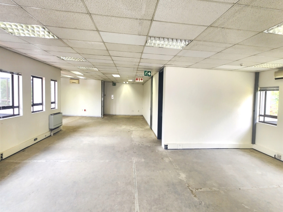 To Let Commercial Property for Rent in Hyde Park Gauteng