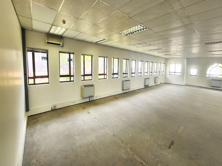 To Let Commercial Property for Rent in Hyde Park Gauteng