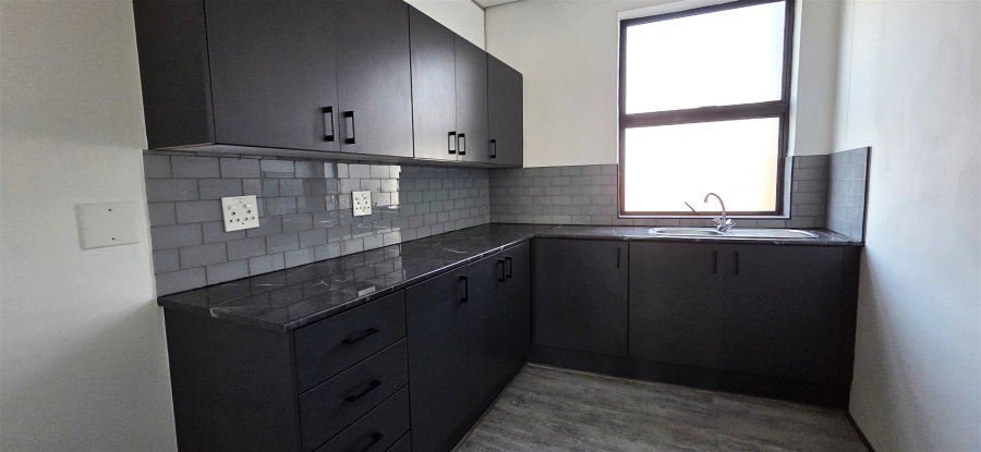 To Let Commercial Property for Rent in Paulshof Gauteng