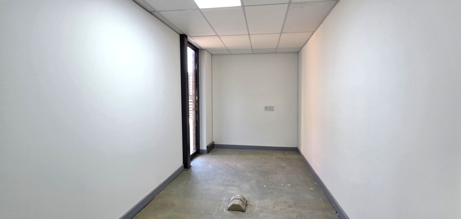 To Let Commercial Property for Rent in Paulshof Gauteng