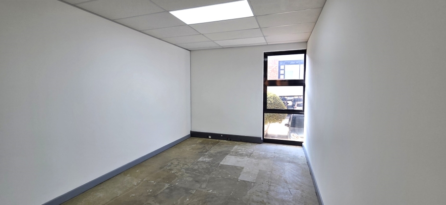 To Let Commercial Property for Rent in Paulshof Gauteng