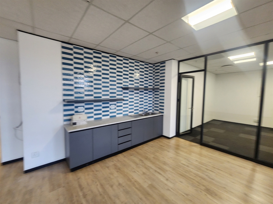 To Let Commercial Property for Rent in Glenadrienne Gauteng