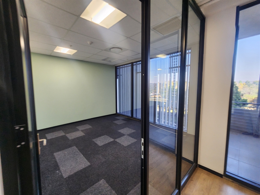 To Let Commercial Property for Rent in Glenadrienne Gauteng