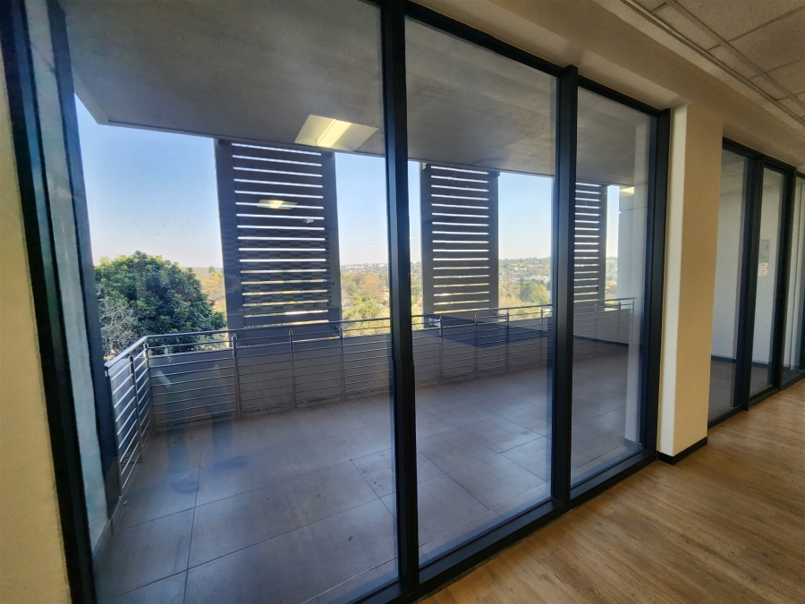 To Let Commercial Property for Rent in Glenadrienne Gauteng