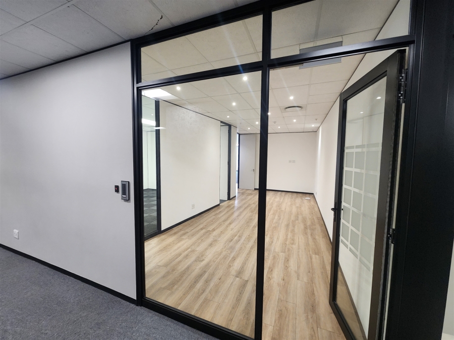 To Let Commercial Property for Rent in Glenadrienne Gauteng