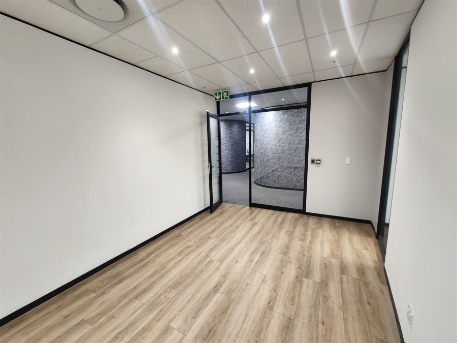To Let Commercial Property for Rent in Glenadrienne Gauteng