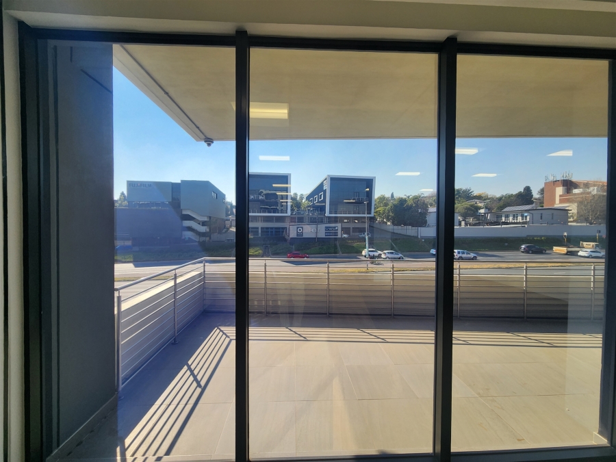 To Let Commercial Property for Rent in Glenadrienne Gauteng