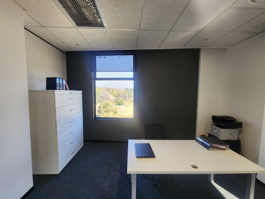 To Let Commercial Property for Rent in Glenadrienne Gauteng