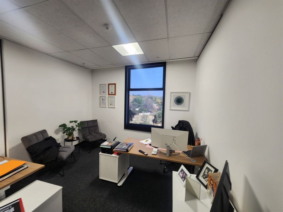 To Let Commercial Property for Rent in Glenadrienne Gauteng