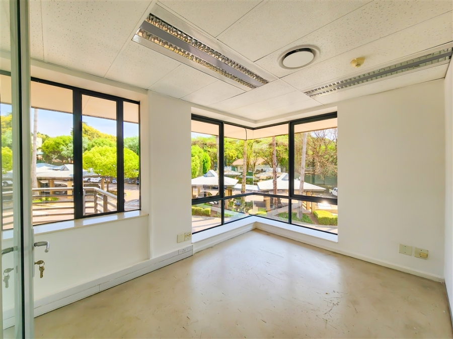 To Let Commercial Property for Rent in Constantia Kloof Gauteng