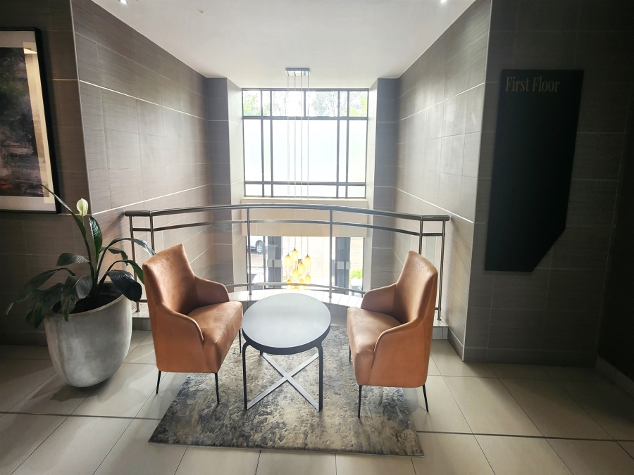 To Let Commercial Property for Rent in Hyde Park Gauteng