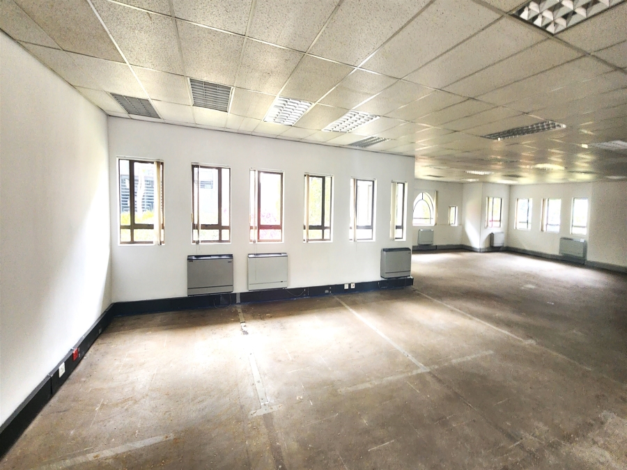 To Let Commercial Property for Rent in Hyde Park Gauteng