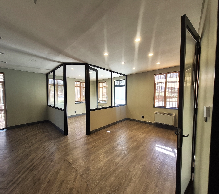 To Let Commercial Property for Rent in Dunkeld Gauteng