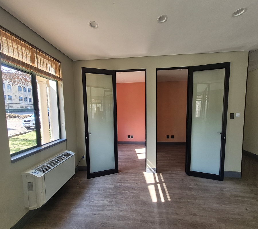 To Let Commercial Property for Rent in Dunkeld Gauteng