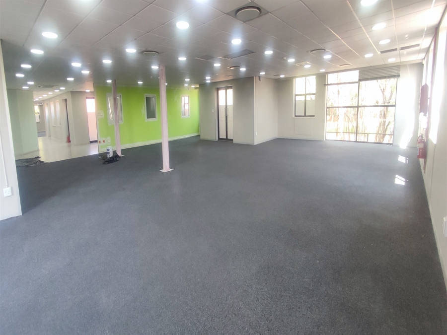 To Let Commercial Property for Rent in Cresta Gauteng
