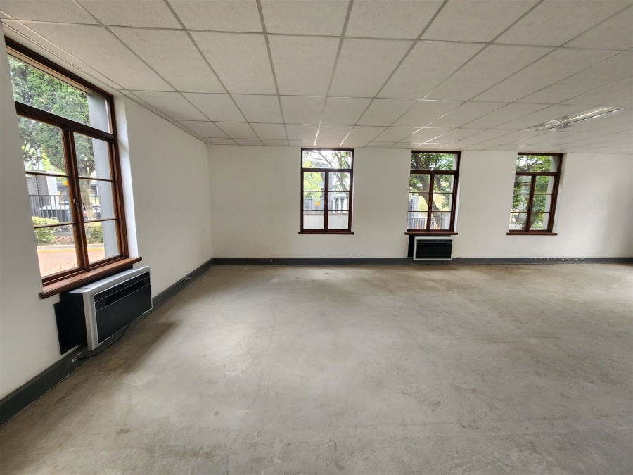 To Let Commercial Property for Rent in Dennehof Gauteng