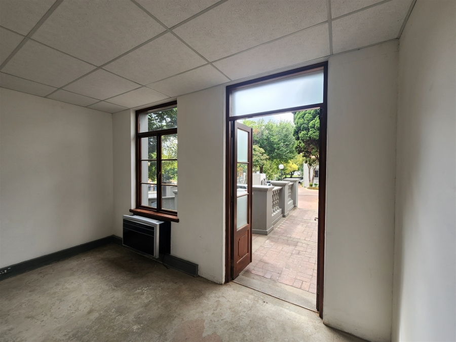 To Let Commercial Property for Rent in Dennehof Gauteng