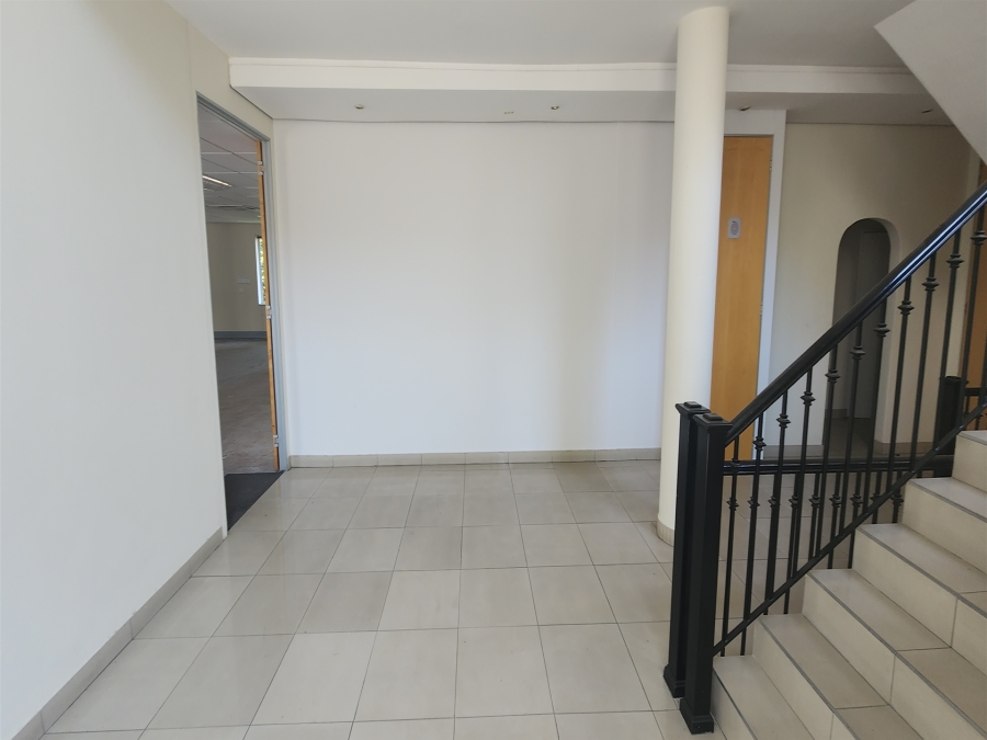 To Let Commercial Property for Rent in Wierda Valley Gauteng