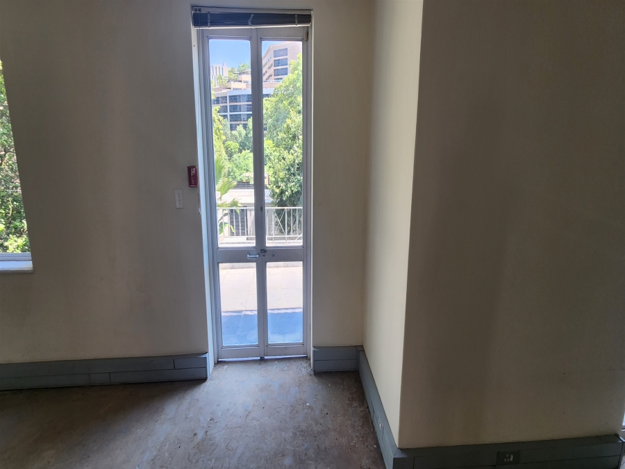 To Let Commercial Property for Rent in Wierda Valley Gauteng
