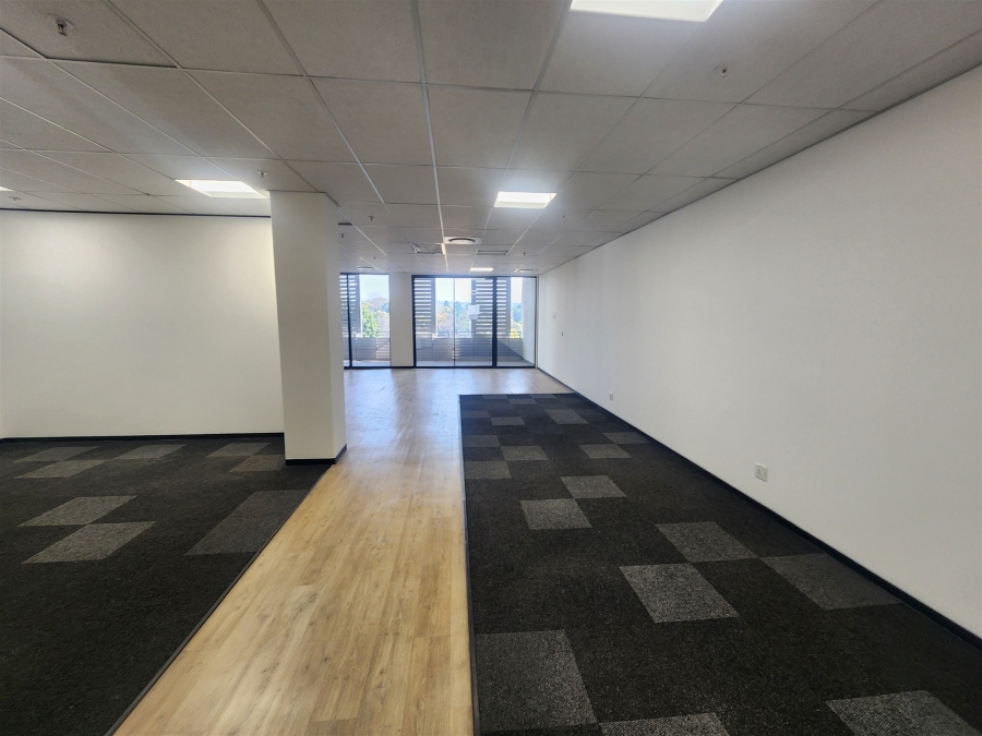 To Let Commercial Property for Rent in Glenadrienne Gauteng