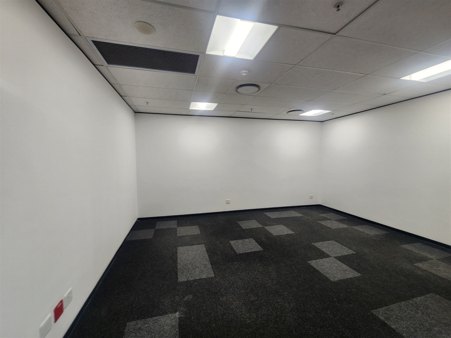 To Let Commercial Property for Rent in Glenadrienne Gauteng