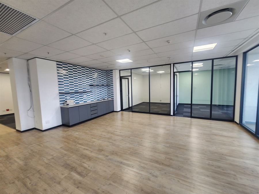 To Let Commercial Property for Rent in Glenadrienne Gauteng