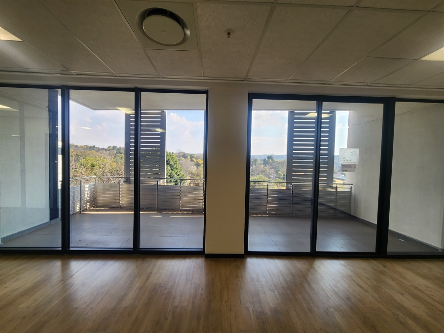 To Let Commercial Property for Rent in Glenadrienne Gauteng