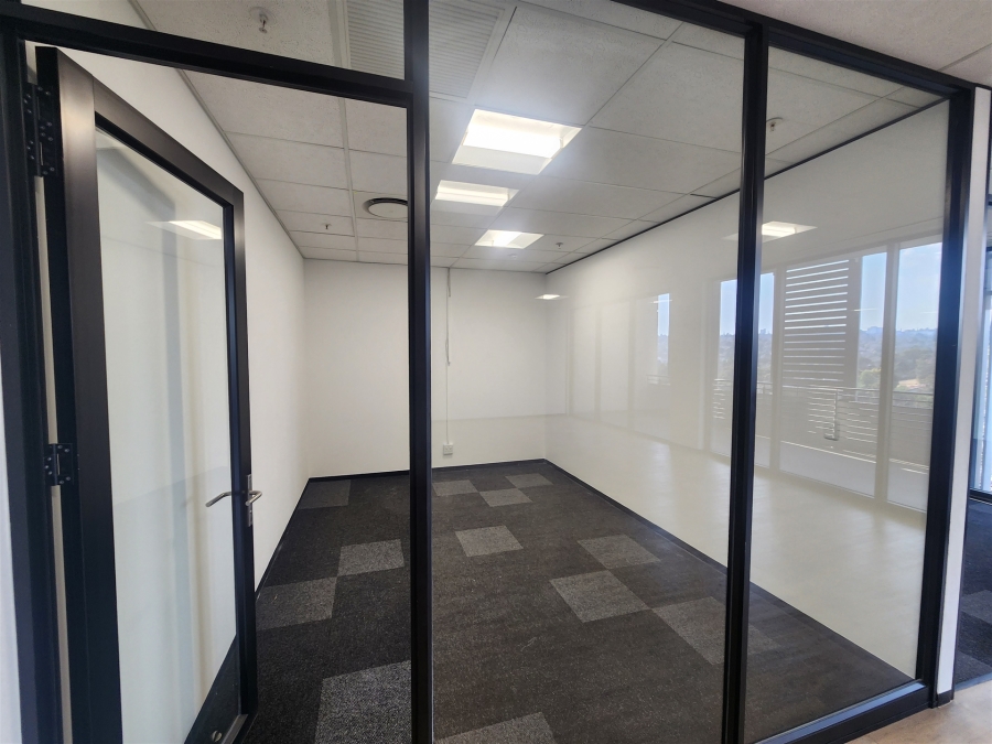 To Let Commercial Property for Rent in Glenadrienne Gauteng