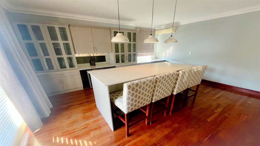 To Let Commercial Property for Rent in Houghton Estate Gauteng