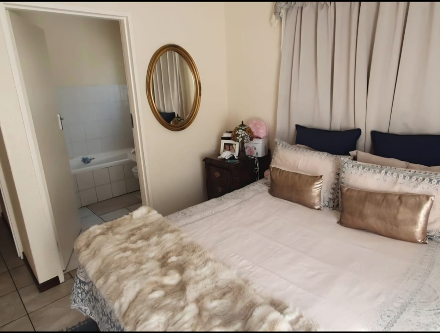 3 Bedroom Property for Sale in Eden Glen Gauteng