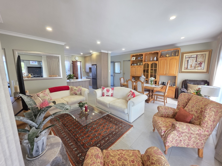 3 Bedroom Property for Sale in Waterkloof Marina Retirement Estate Gauteng