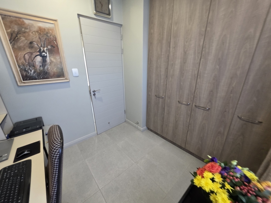 3 Bedroom Property for Sale in Waterkloof Marina Retirement Estate Gauteng