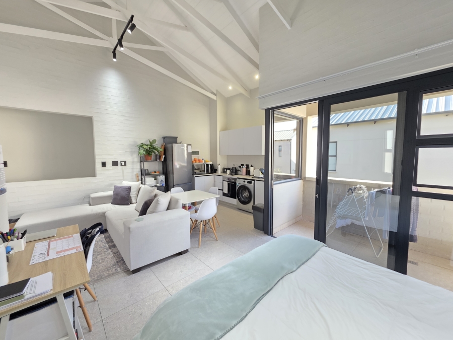 To Let 1 Bedroom Property for Rent in Baileys Muckleneuk Gauteng