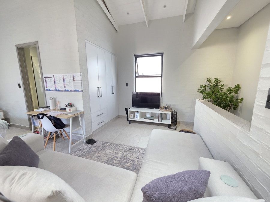 To Let 1 Bedroom Property for Rent in Baileys Muckleneuk Gauteng