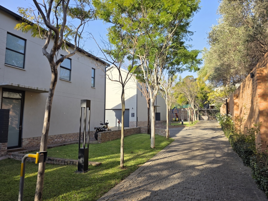 To Let 1 Bedroom Property for Rent in Baileys Muckleneuk Gauteng