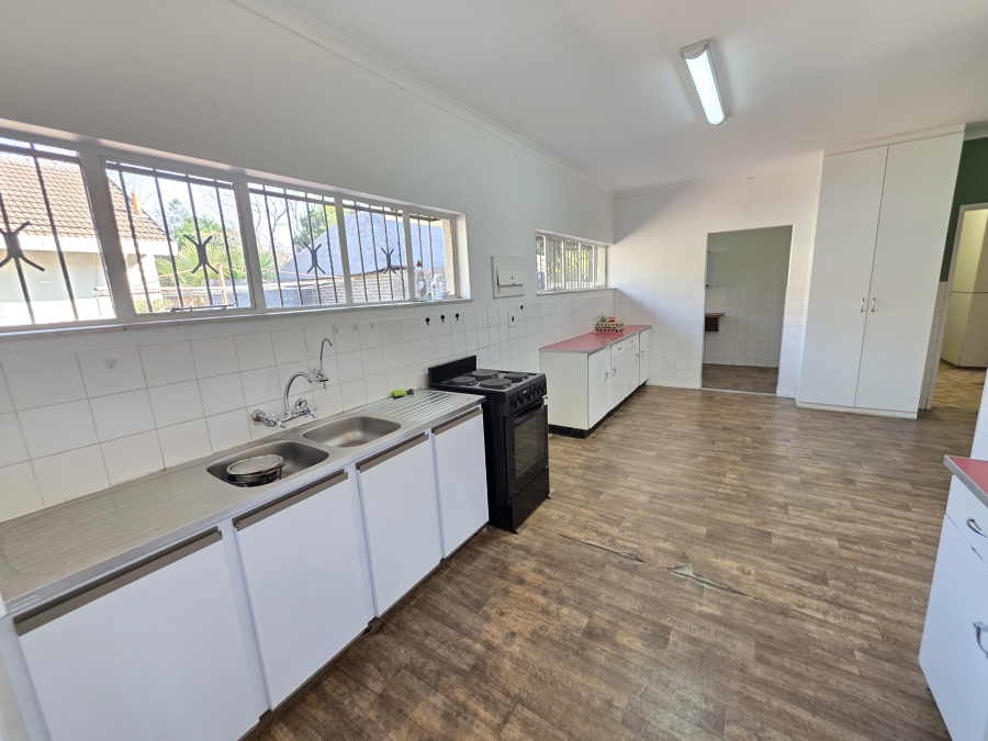 To Let 3 Bedroom Property for Rent in Alphen Park Gauteng