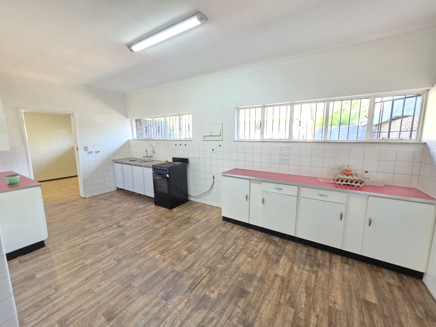To Let 3 Bedroom Property for Rent in Alphen Park Gauteng