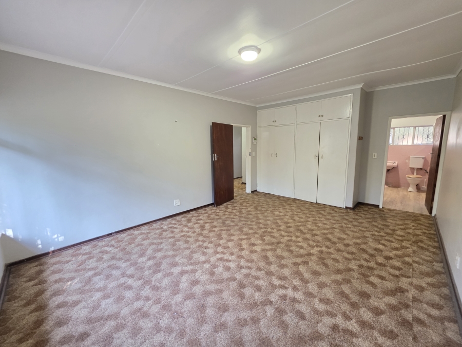 To Let 3 Bedroom Property for Rent in Alphen Park Gauteng