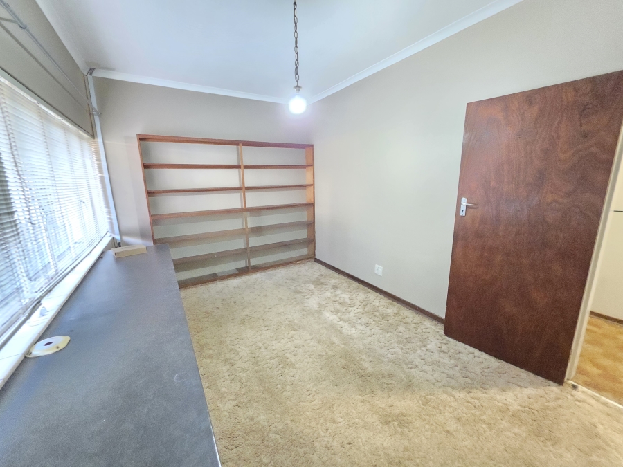 To Let 3 Bedroom Property for Rent in Alphen Park Gauteng