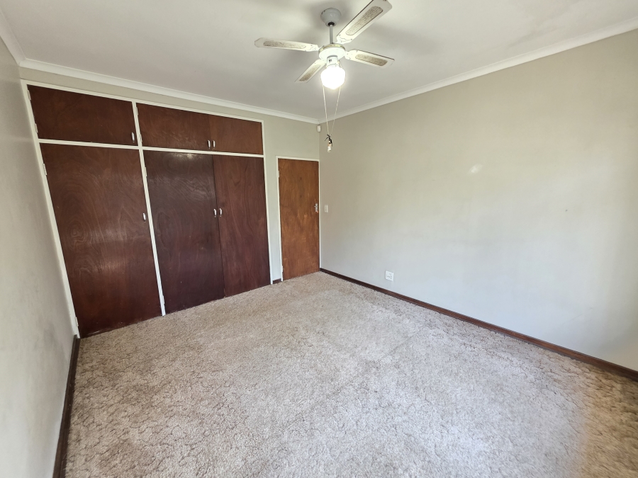 To Let 3 Bedroom Property for Rent in Alphen Park Gauteng
