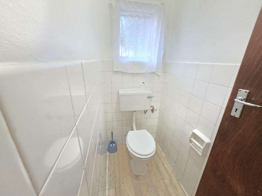 To Let 3 Bedroom Property for Rent in Alphen Park Gauteng