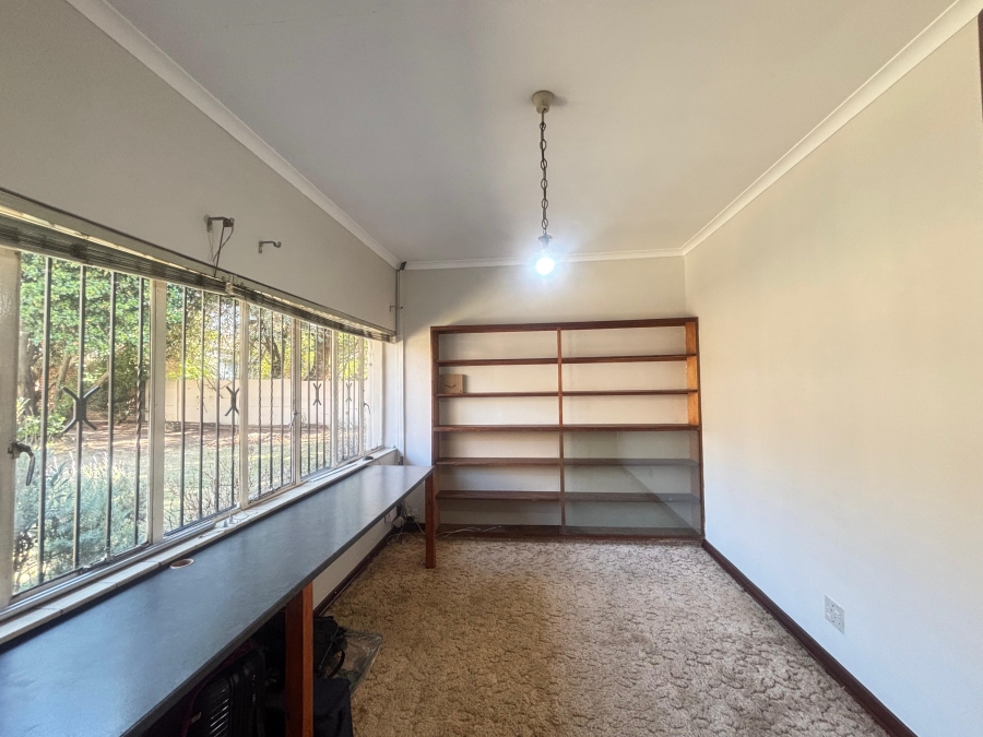 To Let 3 Bedroom Property for Rent in Alphen Park Gauteng