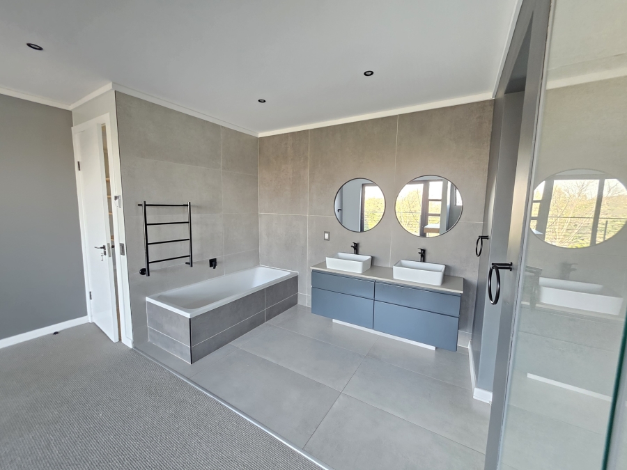 3 Bedroom Property for Sale in Waterkloof Heights Gauteng