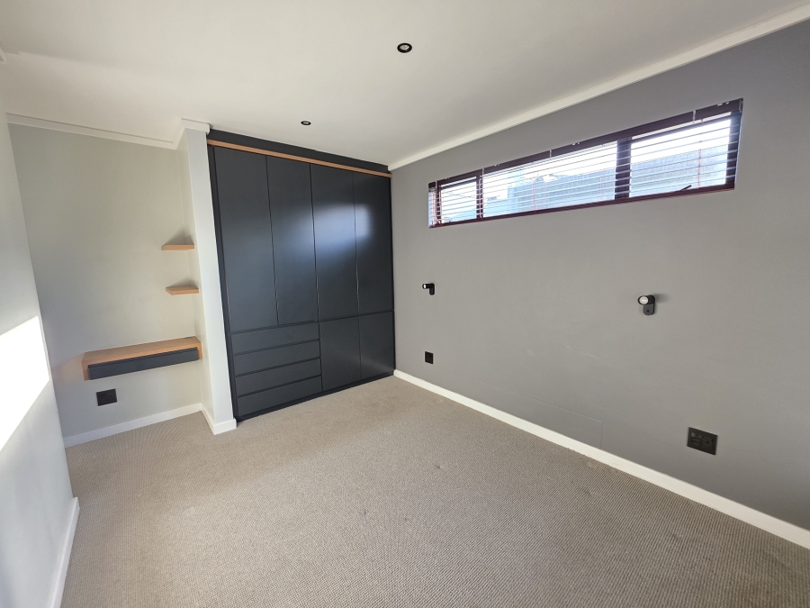 3 Bedroom Property for Sale in Waterkloof Heights Gauteng