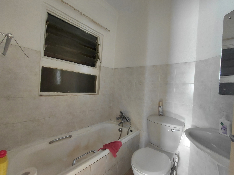 2 Bedroom Property for Sale in South Crest Gauteng